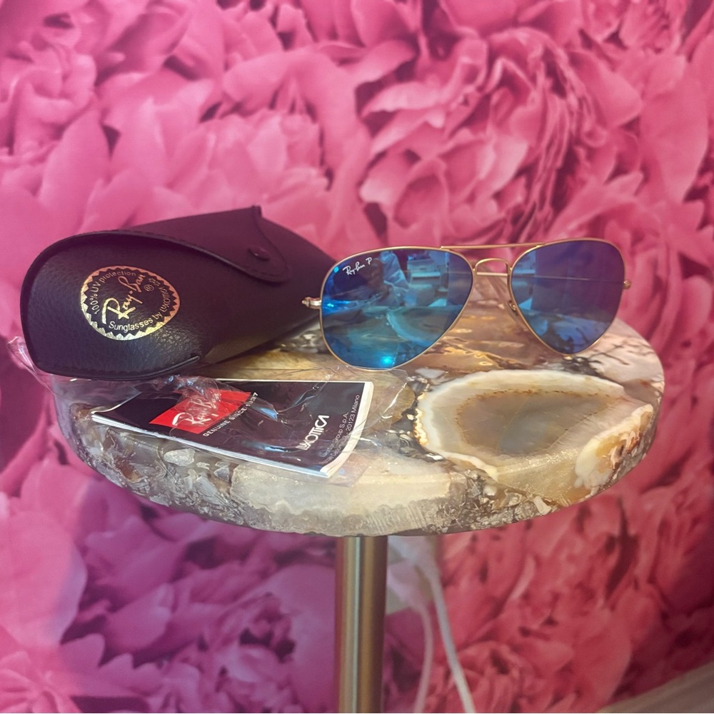 Ray-Ban Gold Frame Sunglasses with Blue Lenses - Picture 2 of 6